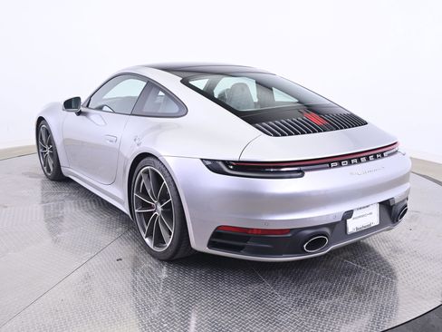 Used 2024 Porsche 911 Carrera 4S AWD/4WD image 3