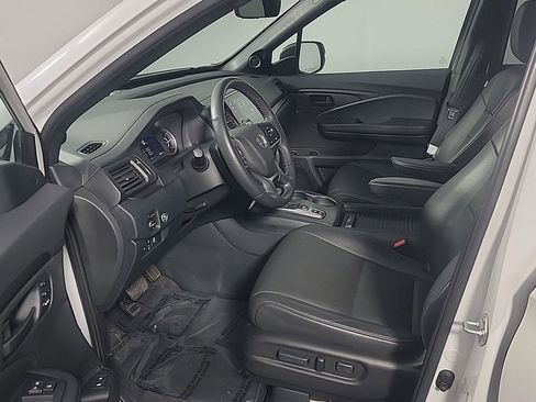 Certified 2023 Honda Passport EX-L image 19