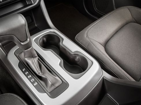 Used 2015 Chevrolet Colorado W/T RWD image 28