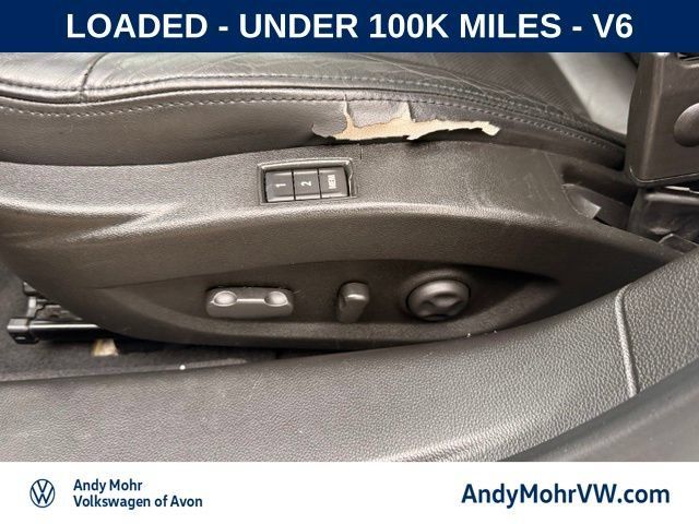 Used 2012 Buick LaCrosse Premium w/ Driver Confidence Package FWD image 12