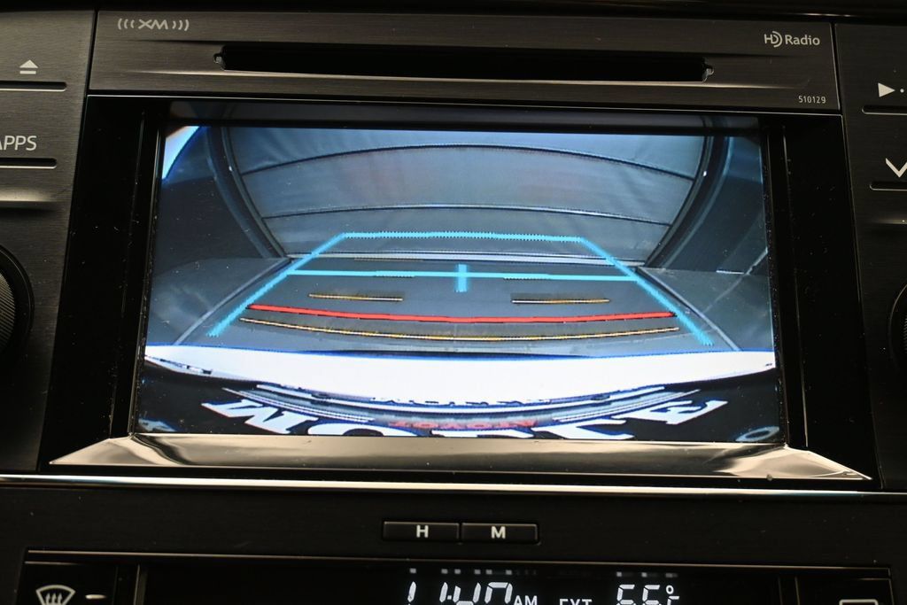 Used 2016 Toyota Avalon XLE FWD image 21