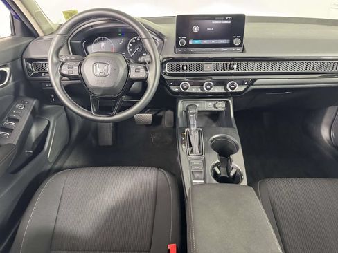 Used 2023 Honda Civic EX image 5