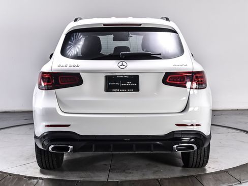 Used 2022 Mercedes-Benz GLC 300 4MATIC image 5