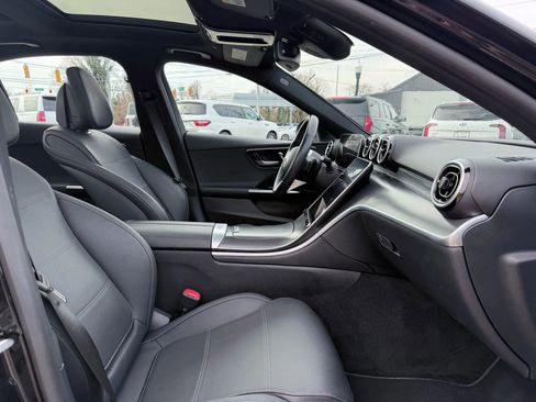 Used 2024 Mercedes-Benz C 300 C 300 Sedan 4D image 18