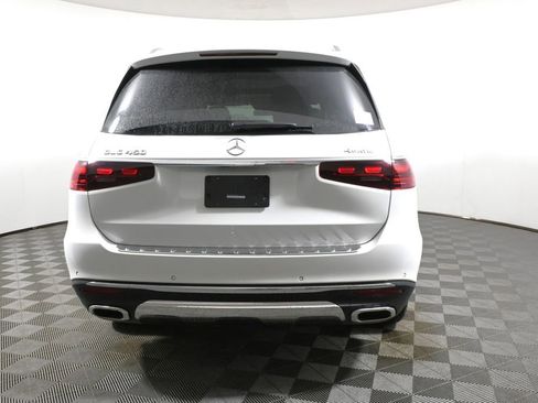 Used 2026 Mercedes-Benz GLS 450 4MATIC image 6