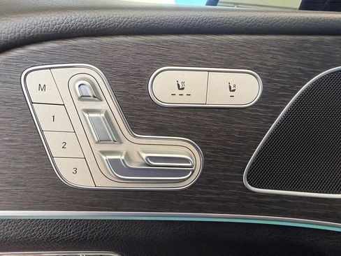 Used 2025 Mercedes-Benz GLE 350 4MATIC image 39