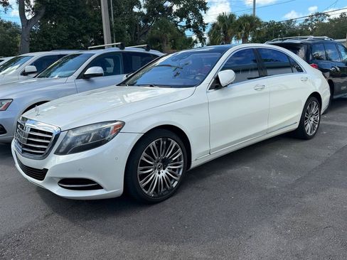 Used 2017 Mercedes-Benz S 550 Sedan image 44