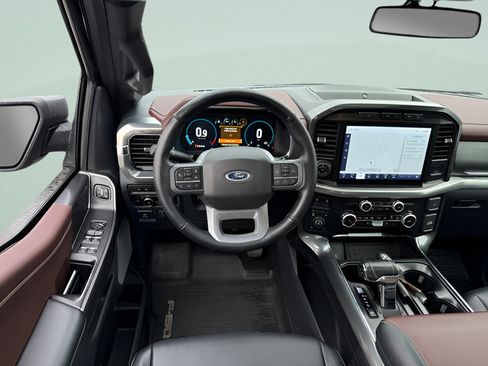 Used 2023 Ford F150 Lariat AWD/4WD image 7