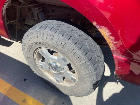 Used 2013 Ford F150 XLT AWD/4WD image 8