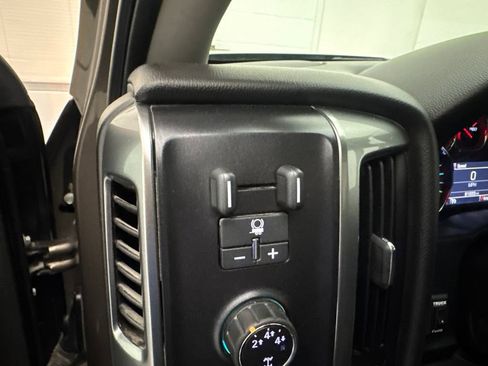 Used 2015 Chevrolet Silverado 2500 LT w/ LT Convenience Package AWD/4WD image 24