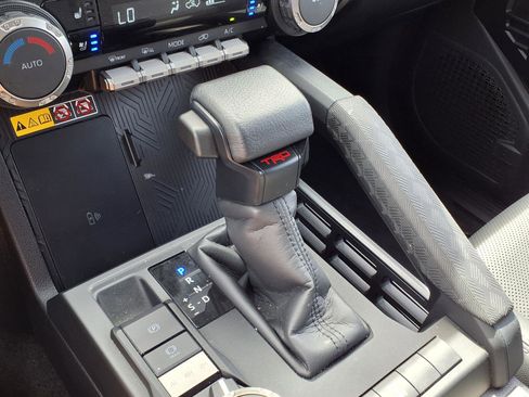 Certified 2025 Toyota 4Runner TRD Off-Road Premium w/ Tow Technology Package image 18