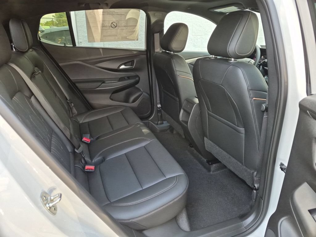 New 2026 Buick Envista Preferred FWD image 35