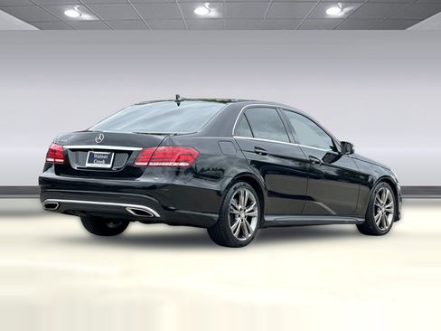 Used 2016 Mercedes-Benz E 350 Sedan image 9