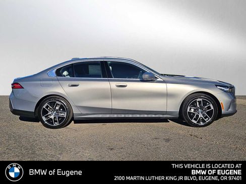 New 2026 BMW 530i xDrive w/ Premium Package AWD/4WD image 2