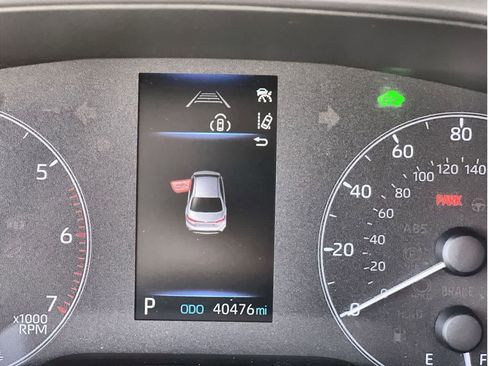 Used 2023 Toyota Corolla LE image 32