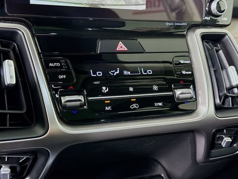 Used 2023 Kia Sorento X-Line EX AWD/4WD image 8