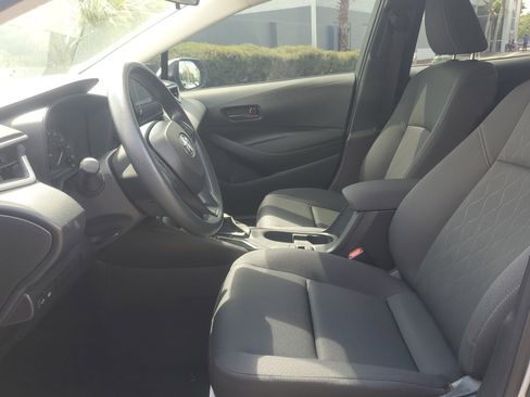 Used 2024 Toyota Corolla LE FWD image 11