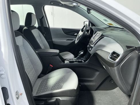 Used 2024 Chevrolet Equinox LS FWD image 26