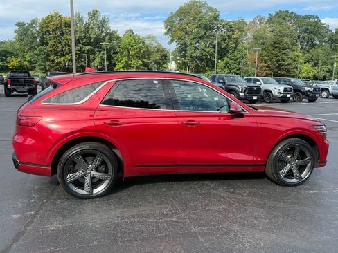 Used 2024 Genesis GV70 3.5T Sport w/ Sport Prestige Package AWD/4WD image 9