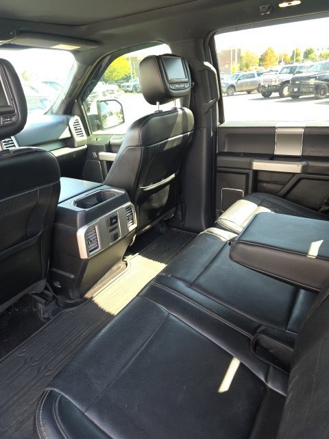 Used 2016 Ford F150 Lariat w/ Equipment Group 502A Luxury AWD/4WD image 11