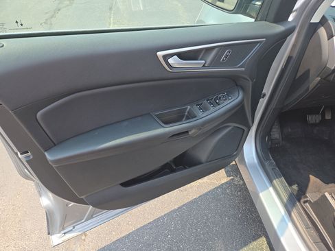 Certified 2023 Ford Edge SEL image 17