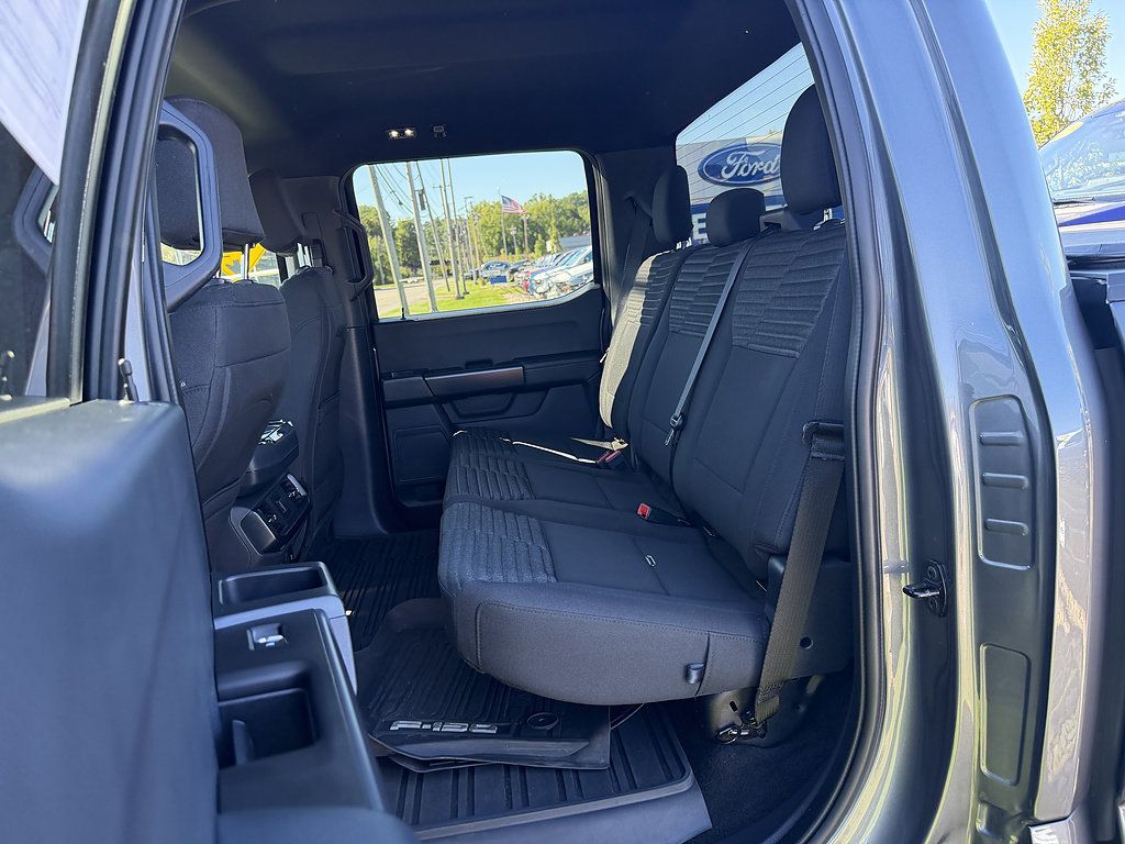 Certified 2022 Ford F150 XL w/ STX Appearance Package AWD/4WD image 11