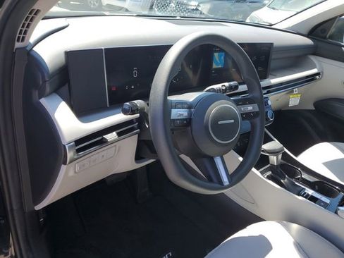 Certified 2025 Hyundai Tucson SEL FWD image 19