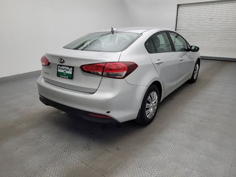 Used 2017 Kia Forte LX w/ LX Popular Package image 9