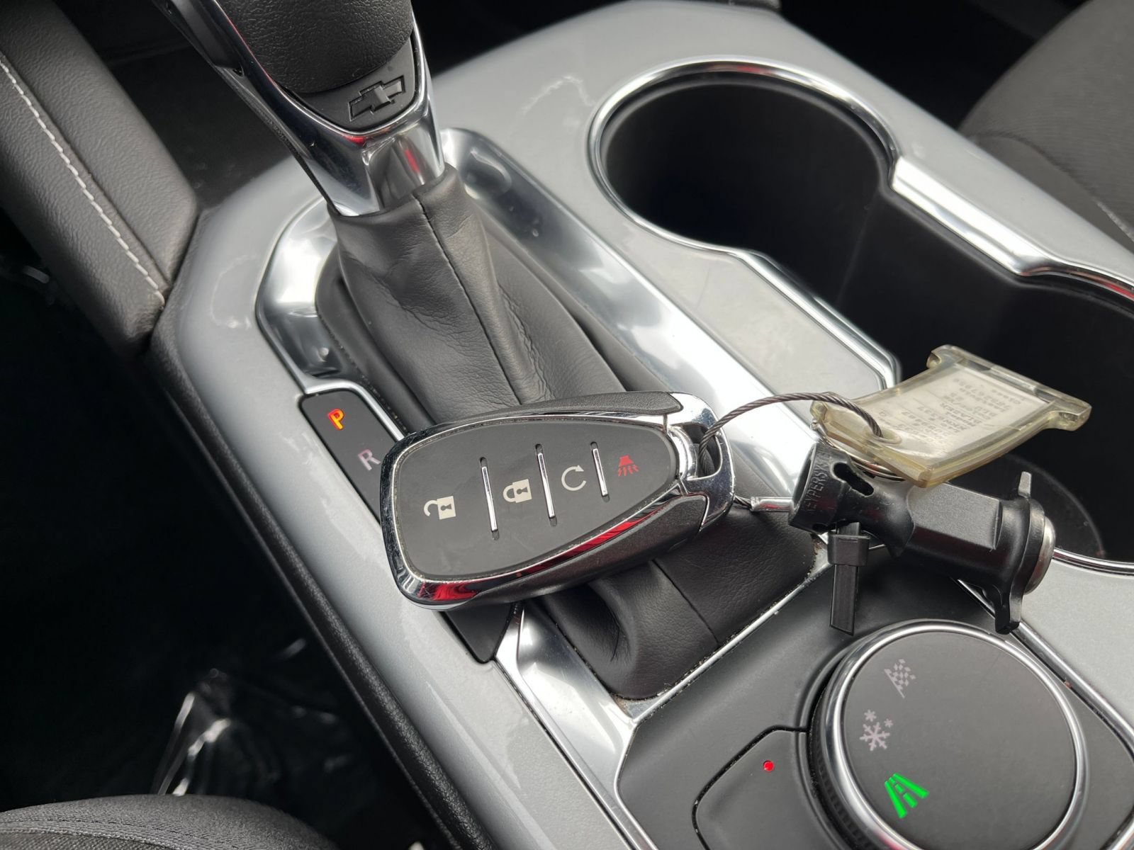 Used 2025 Chevrolet Blazer LT FWD image 25