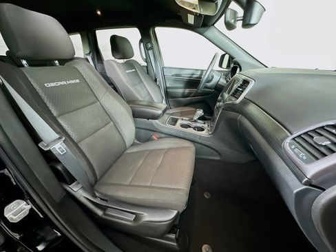 Used 2021 Jeep Grand Cherokee Freedom Edition RWD image 30