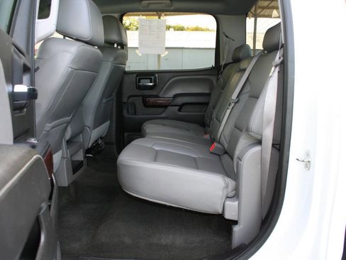 Used 2016 GMC Sierra 1500 SLT w/ Suspension Package, Off-Road image 20