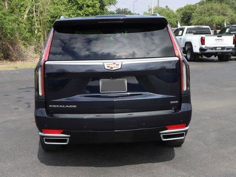 Used 2021 Cadillac Escalade Premium Luxury Platinum image 6