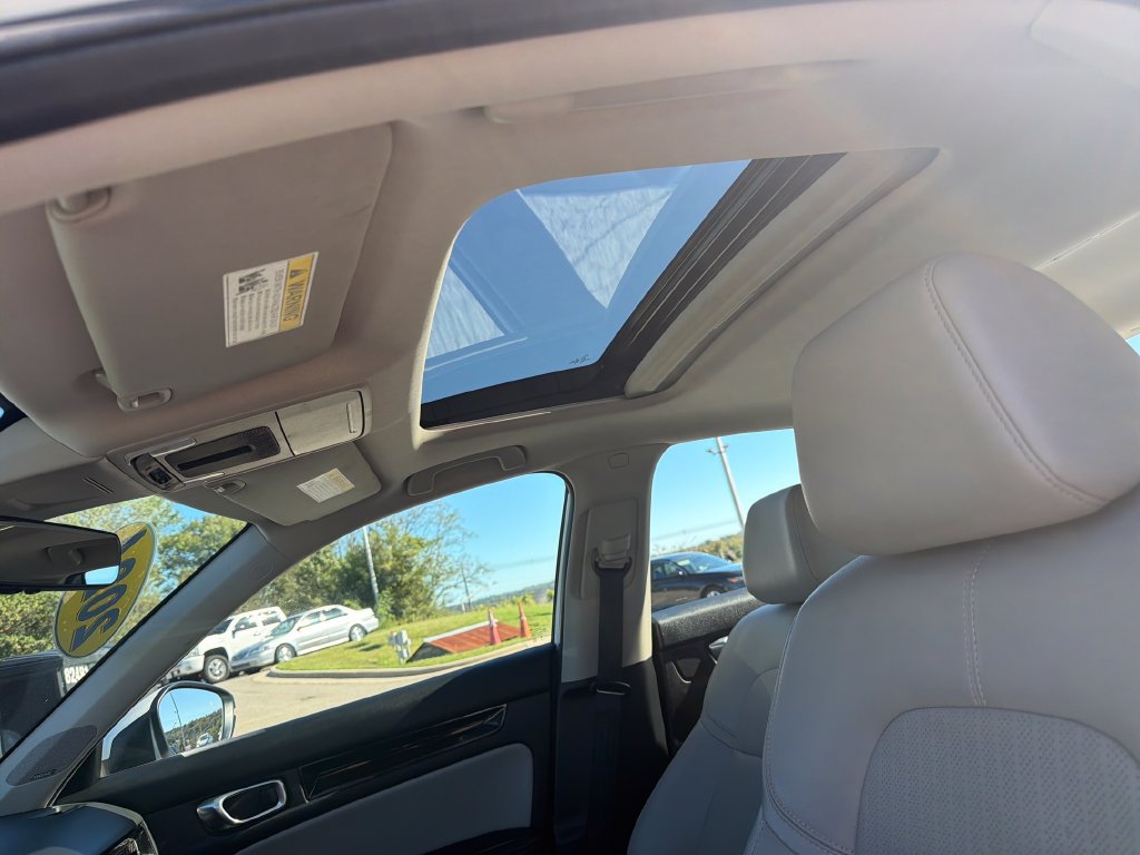 Used 2024 Honda Civic Touring image 17