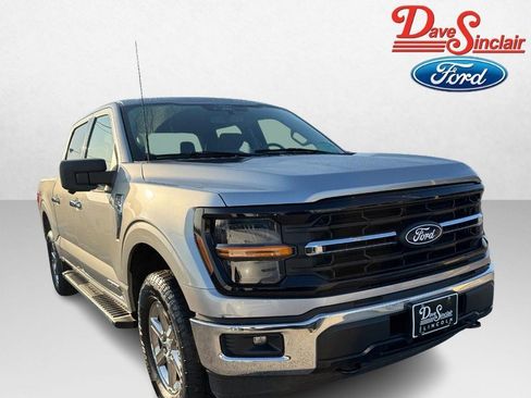 Used 2024 Ford F150 XLT w/ Mobile Office Package image 4