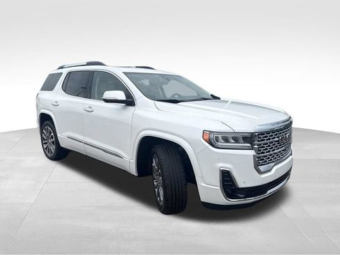 Used 2021 GMC Acadia Denali w/ Denali Ultimate Package AWD/4WD image 7
