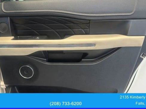 Used 2018 Ford Expedition Max Platinum AWD/4WD image 41