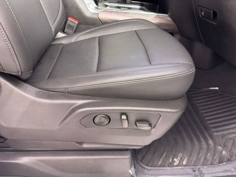 Used 2024 Chevrolet Silverado 1500 LTZ w/ LTZ Convenience Package II image 27