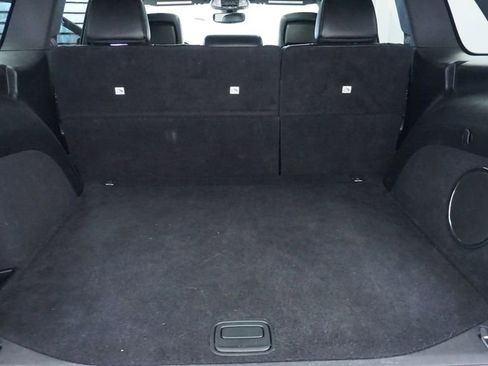 Certified 2019 Jeep Grand Cherokee Limited w/ Luxury Group II image 25