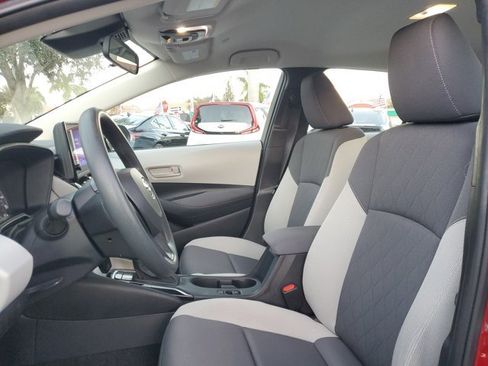 Used 2024 Toyota Corolla LE image 13