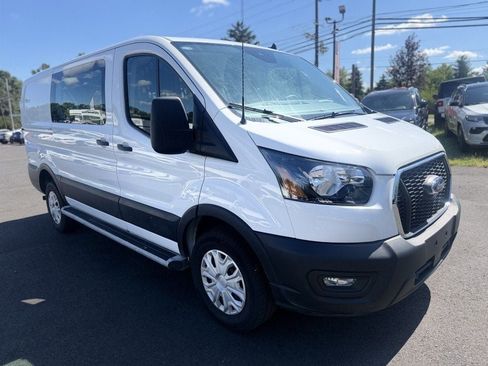 Used 2025 Ford Transit 250 Low Roof w/ Exterior Upgrade Package RWD image 2