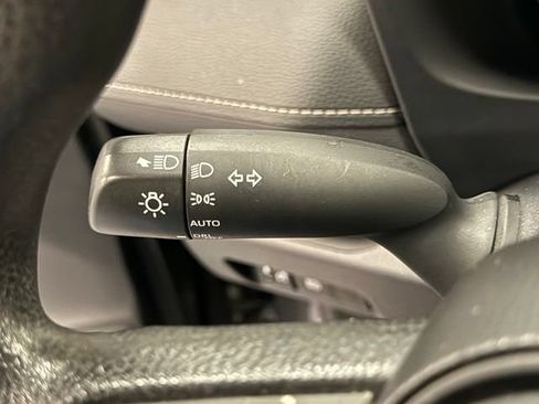 Used 2024 Toyota RAV4 XLE FWD image 15