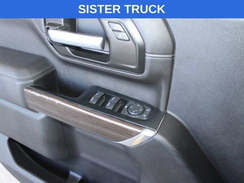 Used 2023 Chevrolet Silverado 2500 LT AWD/4WD image 20