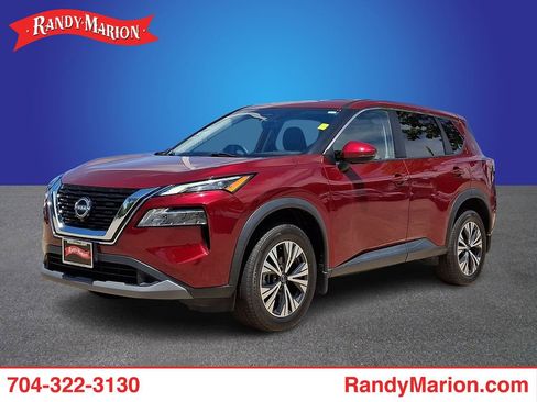 Used 2022 Nissan Rogue SV AWD/4WD image 1