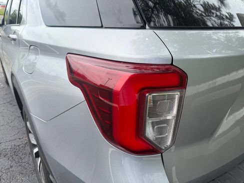 Used 2020 Ford Explorer ST w/ Premium Technology Package AWD/4WD image 15
