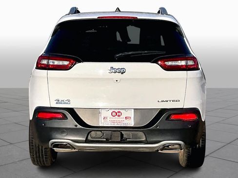 Used 2017 Jeep Cherokee Limited w/ Trailer Tow Group image 5