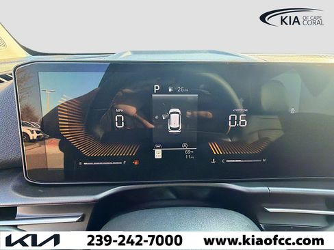 New 2026 Kia Sportage EX image 37