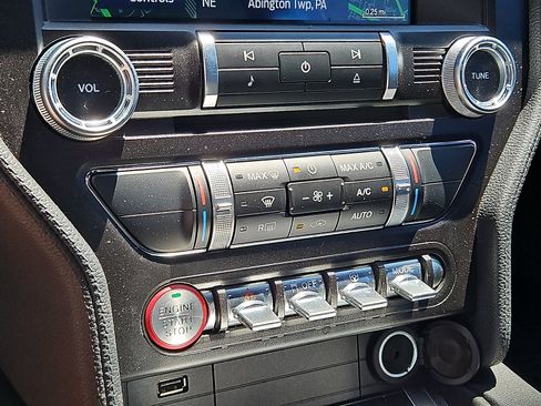Used 2023 Ford Mustang GT Premium w/ GT Performance Package RWD image 17