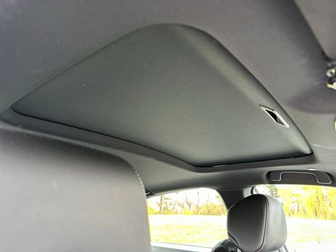 Used 2023 Honda Accord Sport image 28