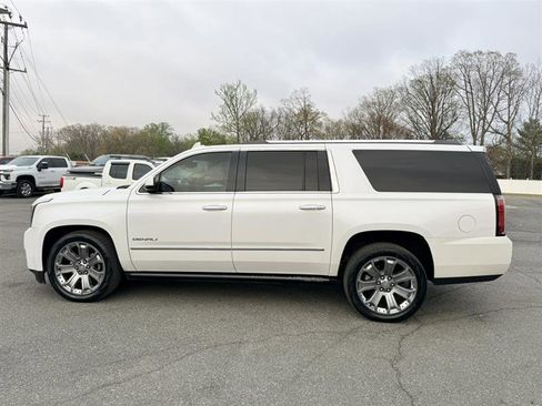 Used 2016 GMC Yukon XL Denali w/ Open Road Package AWD/4WD image 8