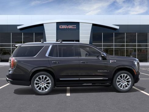 New 2026 GMC Yukon Denali w/ Denali Reserve Package AWD/4WD image 5